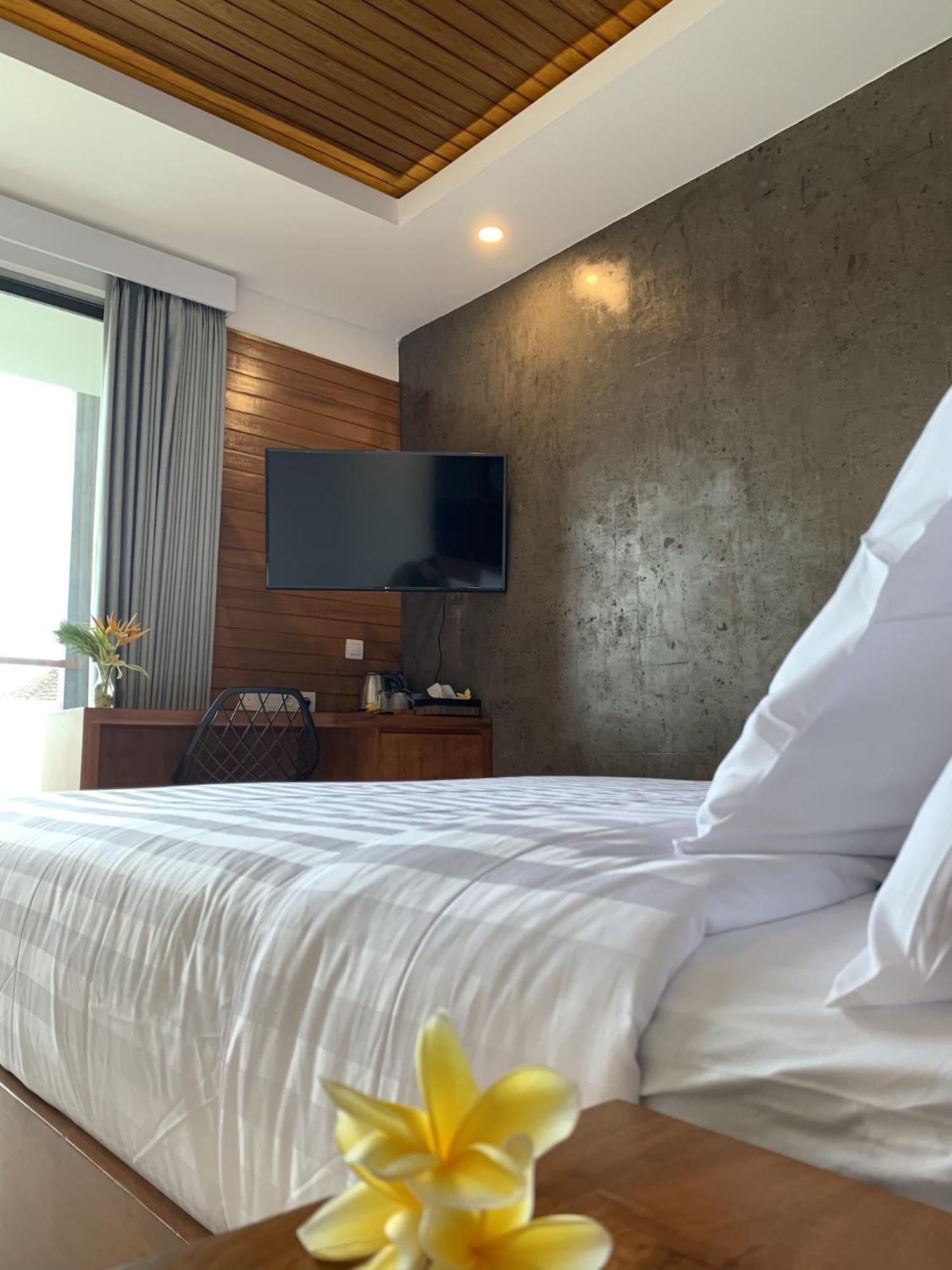 Bale Solah Lombok Holiday Resort Senggigi Exterior foto