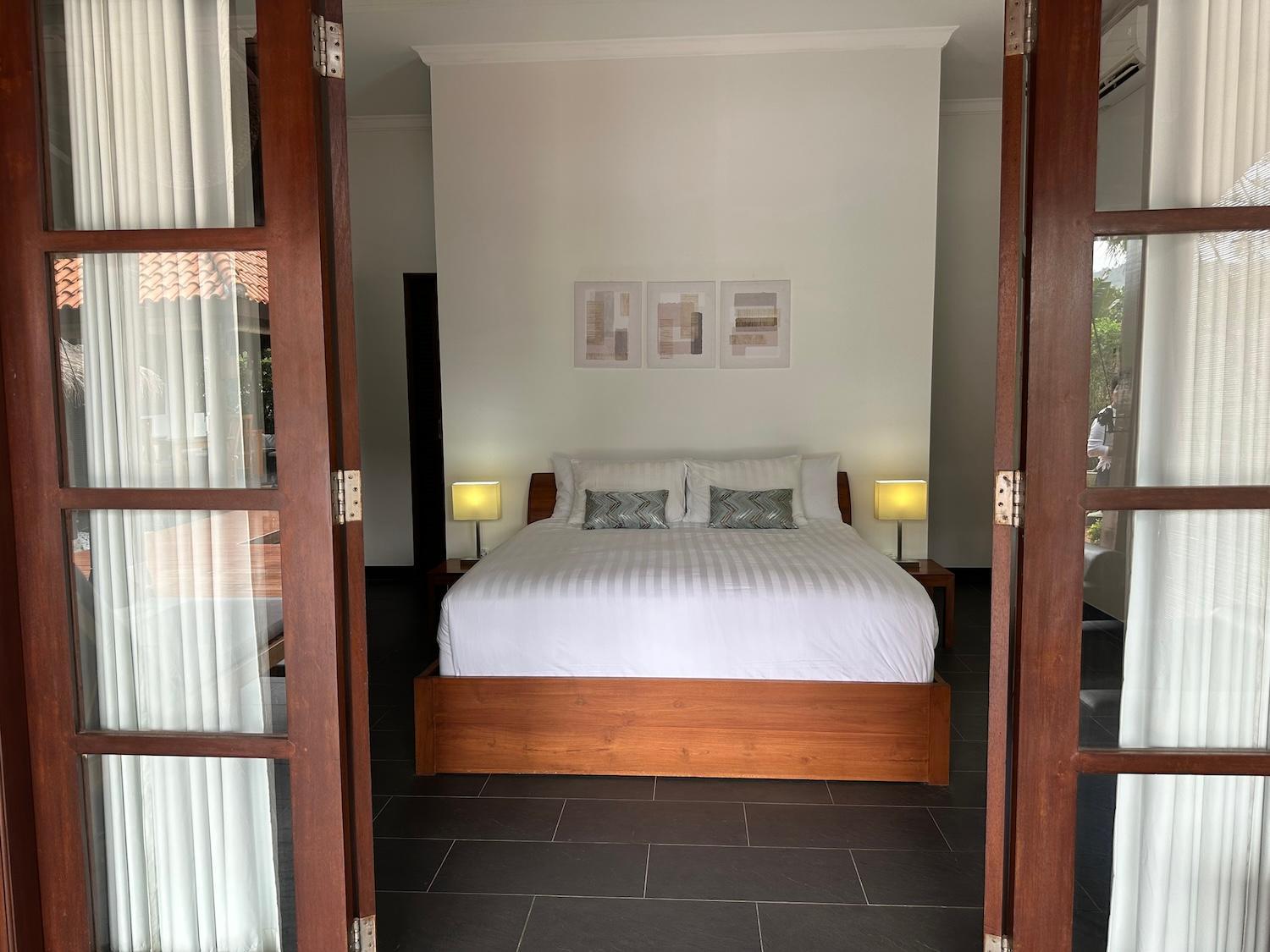 Bale Solah Lombok Holiday Resort Senggigi Exterior foto